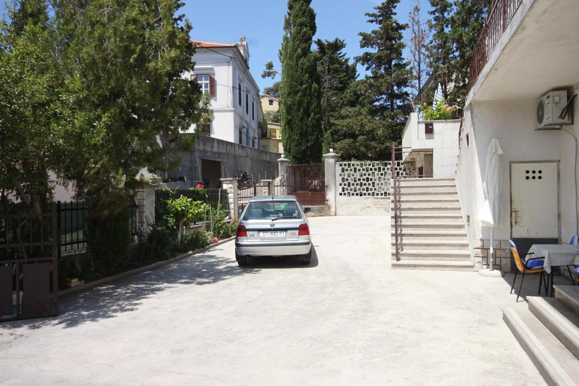 Apartments And Rooms With Parking Space マリ・ロシニュ エクステリア 写真